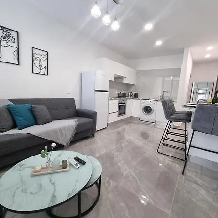 Diamond 160 Apartment Paphos
