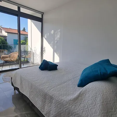Diamond 160 Paphos