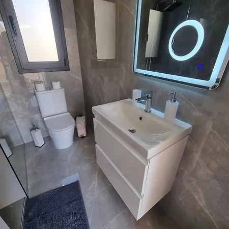 Diamond 160 Apartment Paphos